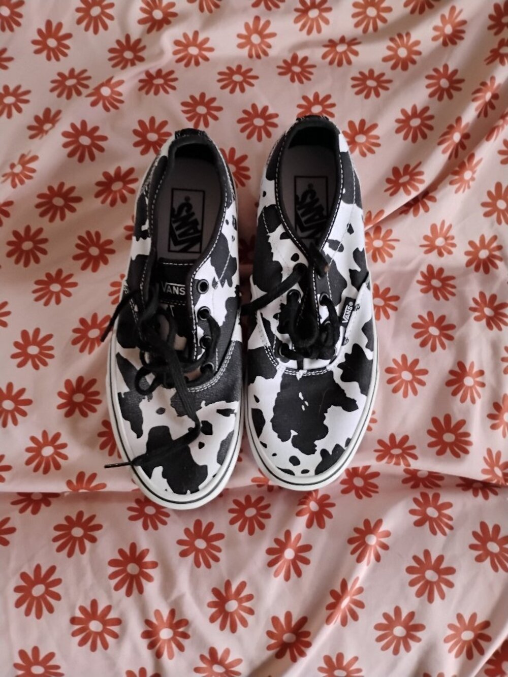 Vans Era sneaker,  black and white cow print